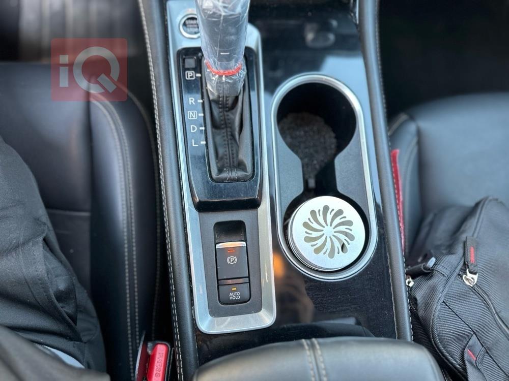 نيسان ألتيما